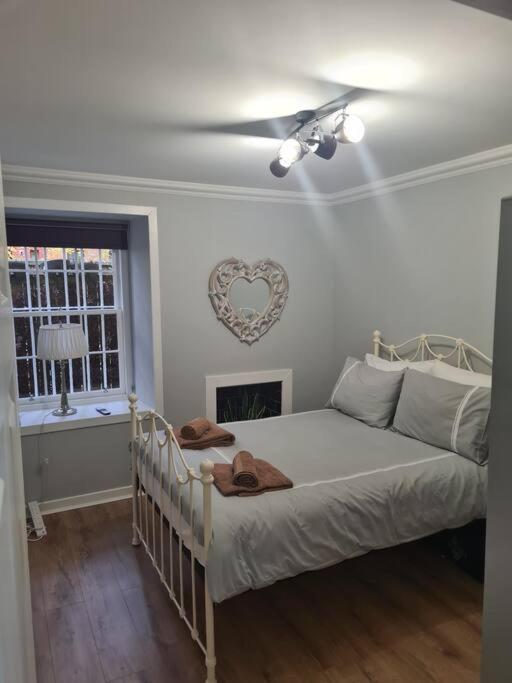 Lovely 2 Bedroom Garden Flat In Trendy West End Glasgow Zewnętrze zdjęcie